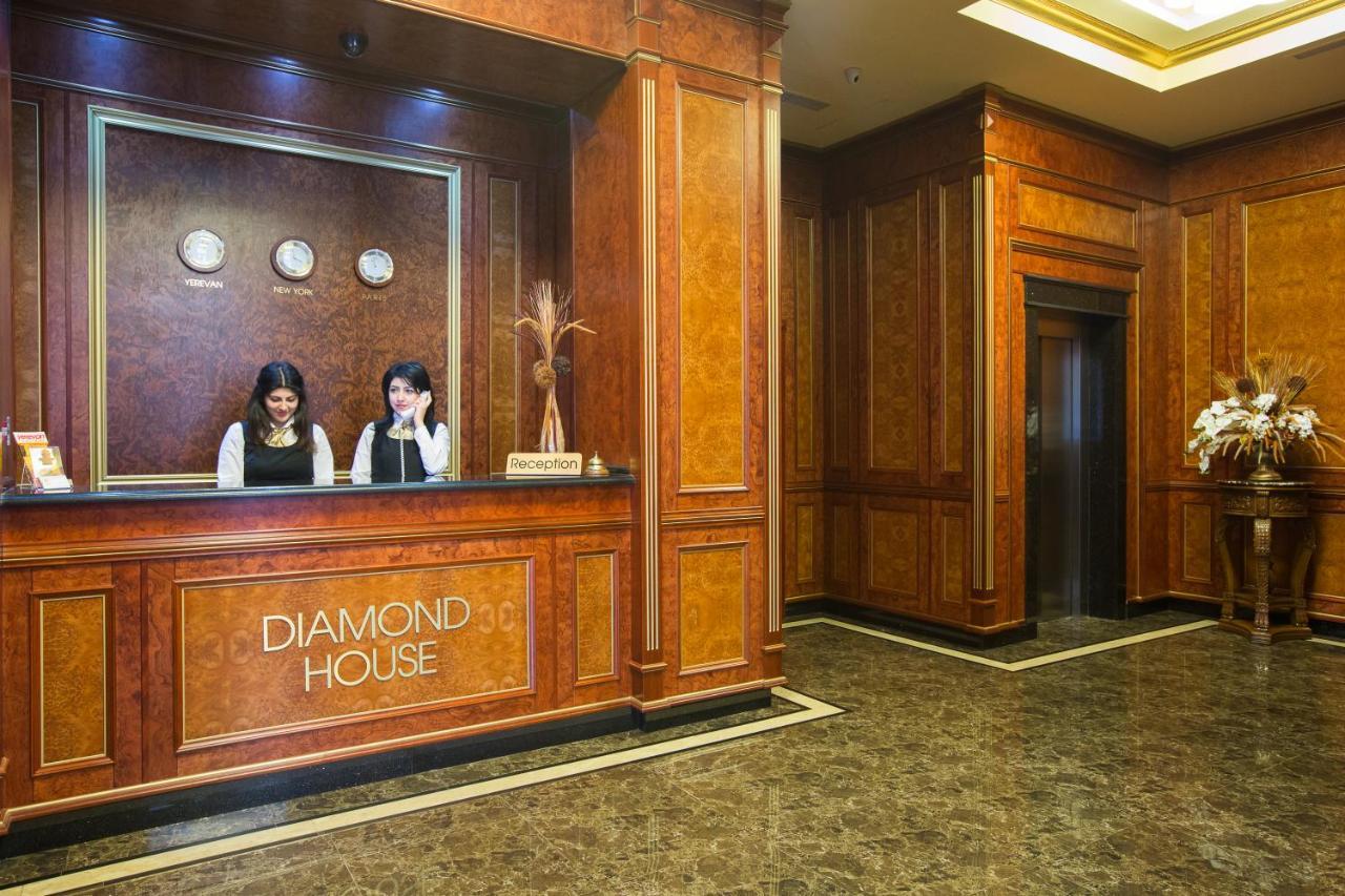 Diamond Hotel Ereván Exterior foto